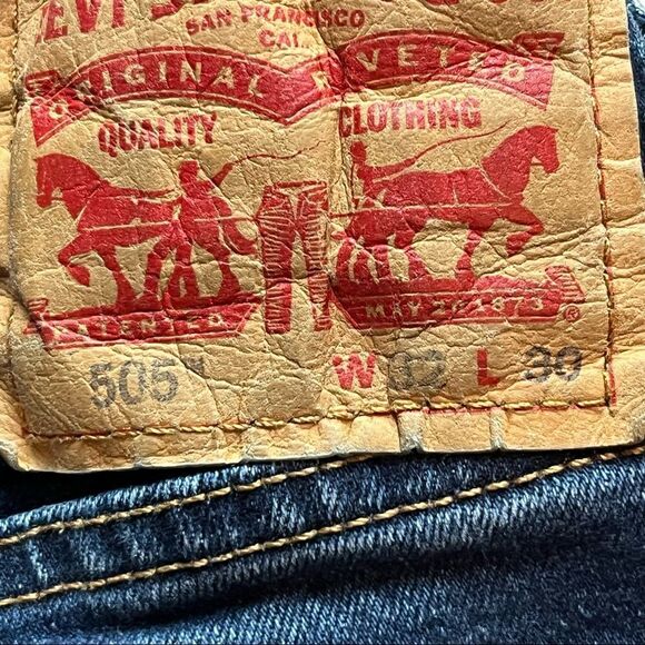 Levi's 505 Jeans 32 X 30 Blue Cotton 5 pocket - Picture 10 of 10